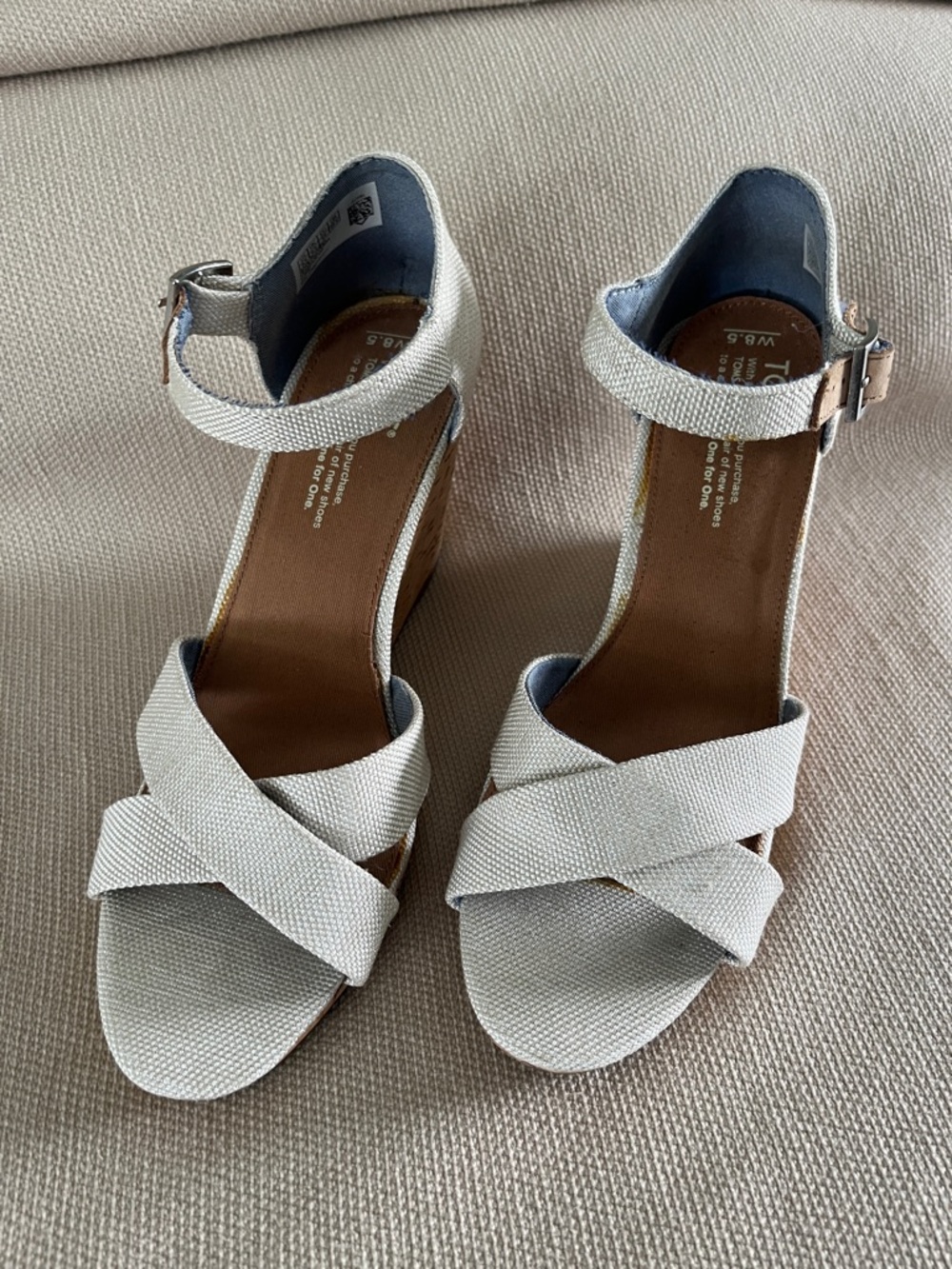 TOMS Wedge Sandals — Women’s Cream Ankle-Strap Heels 8.5 NWOT